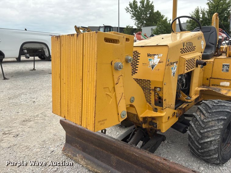 image for item EI5921 1998 Vermeer V-3550A trencher