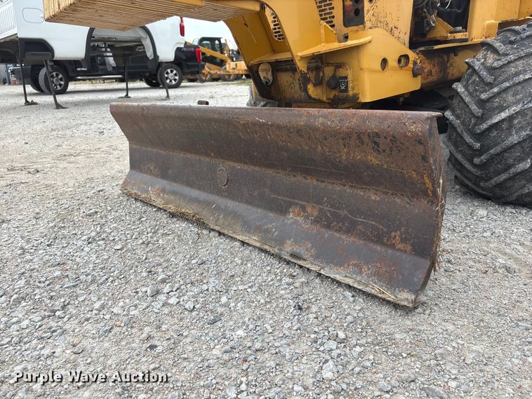 image for item EI5921 1998 Vermeer V-3550A trencher