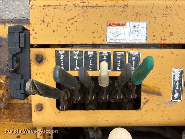 image for item EI5921 1998 Vermeer V-3550A trencher