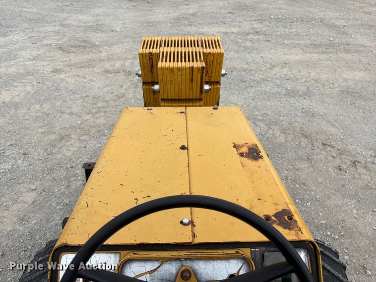 image for item EI5921 1998 Vermeer V-3550A trencher