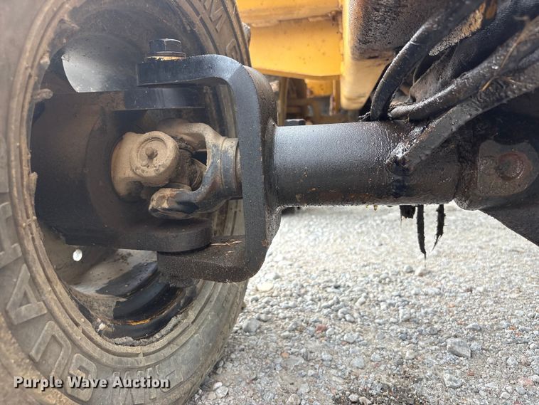 image for item EI5921 1998 Vermeer V-3550A trencher