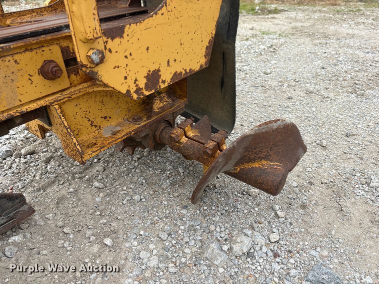 image for item EI5921 1998 Vermeer V-3550A trencher