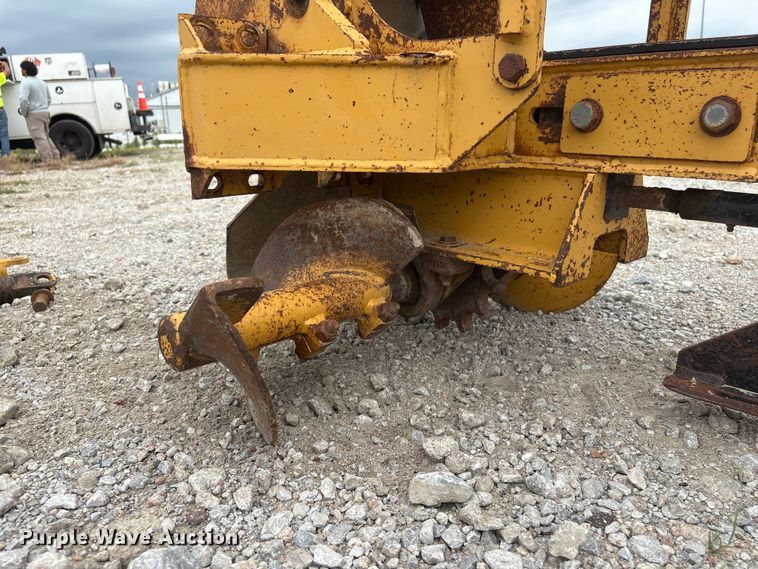 image for item EI5921 1998 Vermeer V-3550A trencher