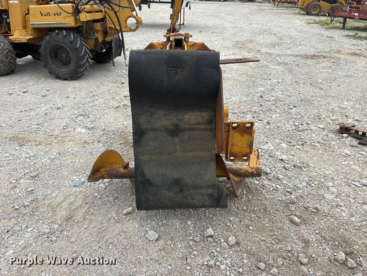 image for item EI5921 1998 Vermeer V-3550A trencher