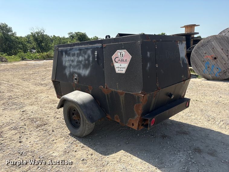 image for item EI5939 Sullair 375 DPQ CAT air compressor