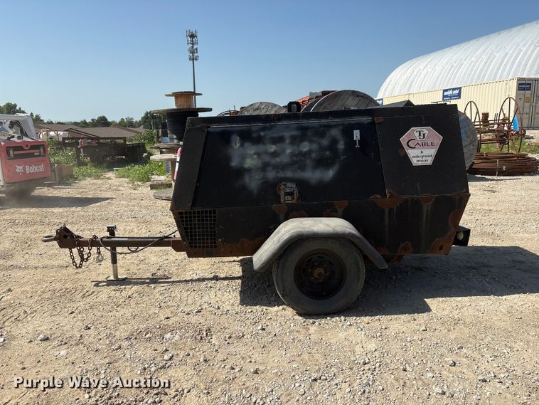 image for item EI5939 Sullair 375 DPQ CAT air compressor