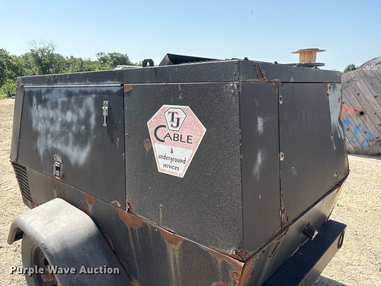 image for item EI5939 Sullair 375 DPQ CAT air compressor