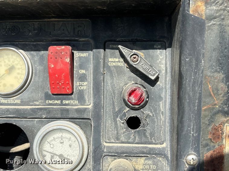 image for item EI5939 Sullair 375 DPQ CAT air compressor