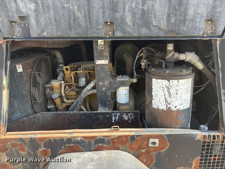 image for item EI5939 Sullair 375 DPQ CAT air compressor