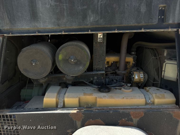 image for item EI5939 Sullair 375 DPQ CAT air compressor