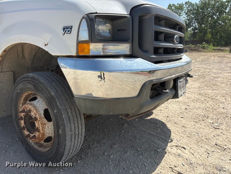image for item EI5940 2004 Ford F450 Super Duty dump truck