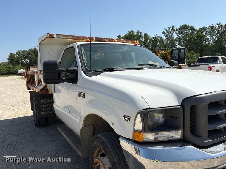 image for item EI5940 2004 Ford F450 Super Duty dump truck