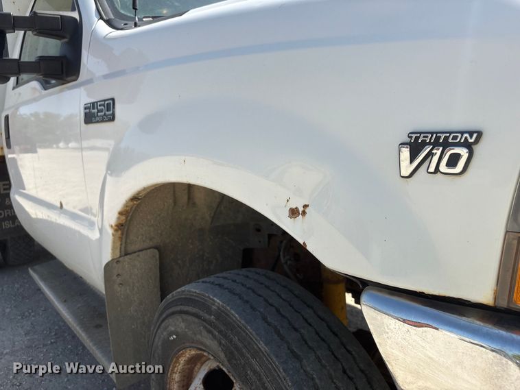 image for item EI5940 2004 Ford F450 Super Duty dump truck