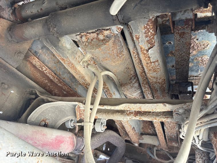 image for item EI5940 2004 Ford F450 Super Duty dump truck