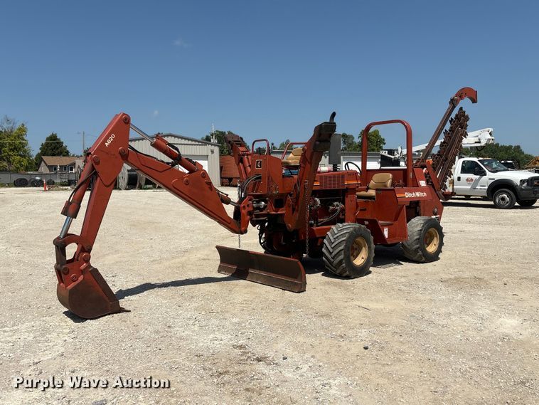 image for item EI5941 2000 Ditch Witch 7610DD trencher
