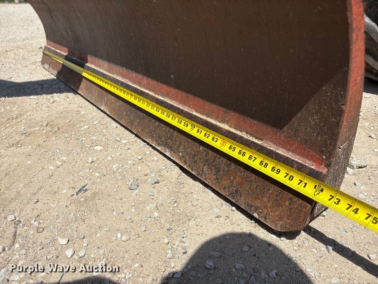 image for item EI5941 2000 Ditch Witch 7610DD trencher