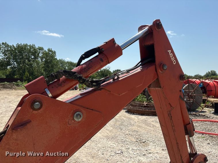 image for item EI5941 2000 Ditch Witch 7610DD trencher