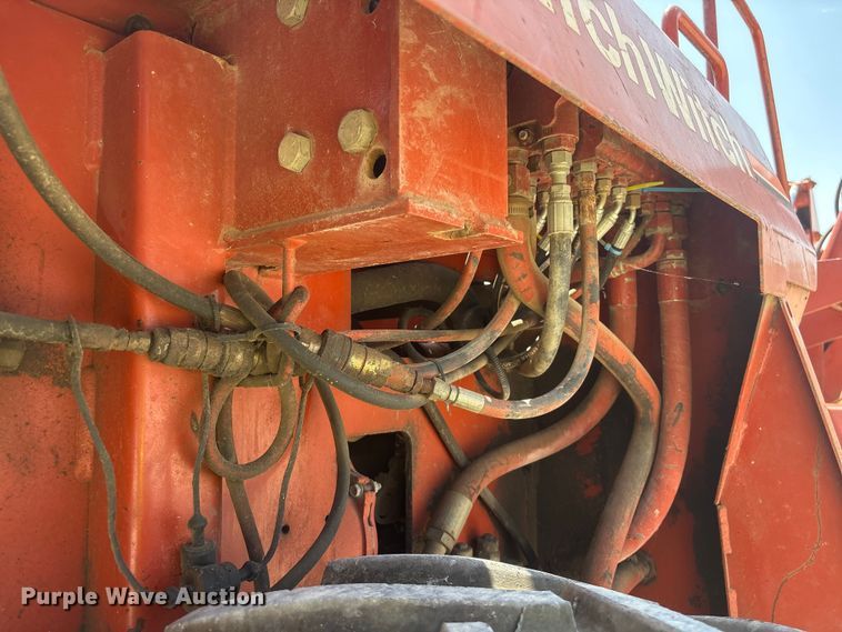 image for item EI5941 2000 Ditch Witch 7610DD trencher