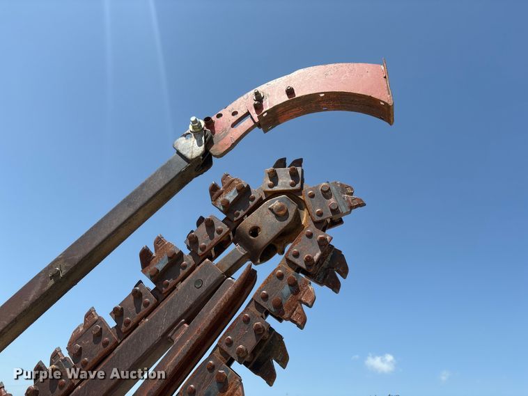 image for item EI5941 2000 Ditch Witch 7610DD trencher