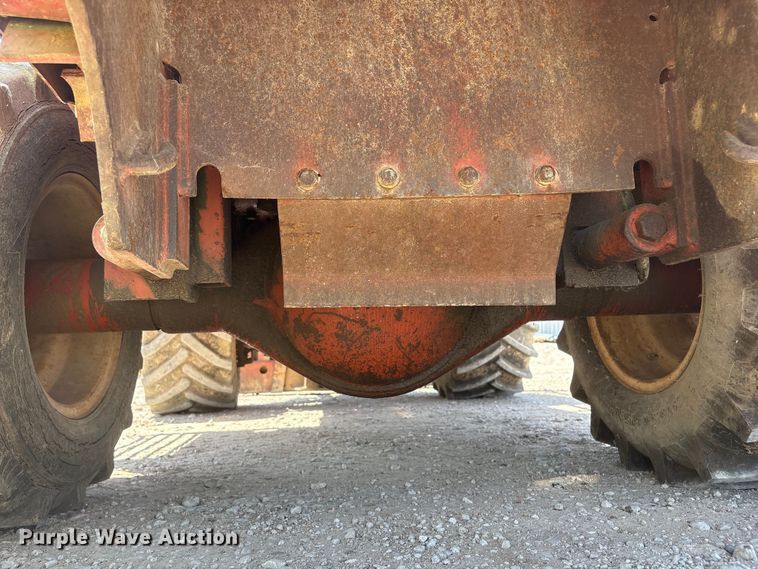image for item EI5941 2000 Ditch Witch 7610DD trencher