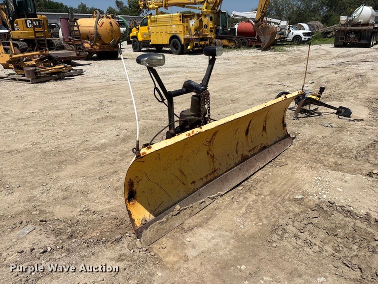 image for item EI5943 Meyers C-8.5 snow plow