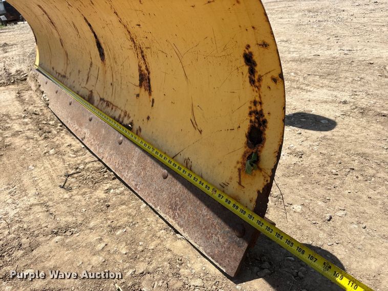 image for item EI5943 Meyers C-8.5 snow plow