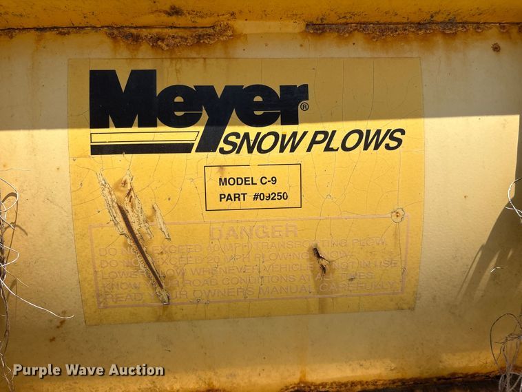 image for item EI5944 Meyer C-9 snow plow