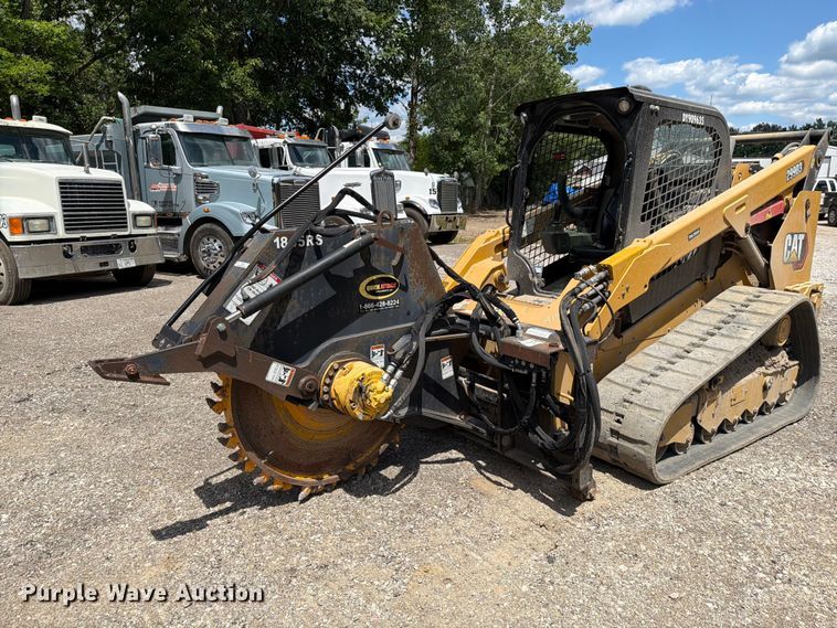 image for item EM0136 Quick Attach 1845RS skid steer rock saw