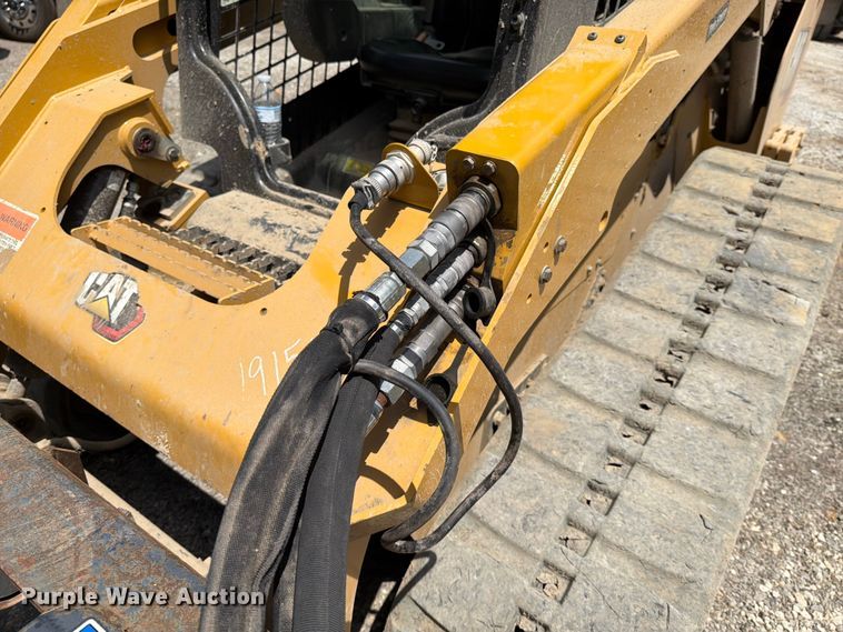 image for item EM0136 Quick Attach 1845RS skid steer rock saw