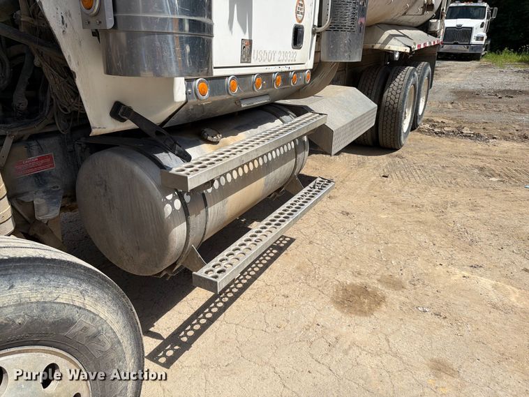 image for item EM0137 2003 Western Star 4900 dump truck