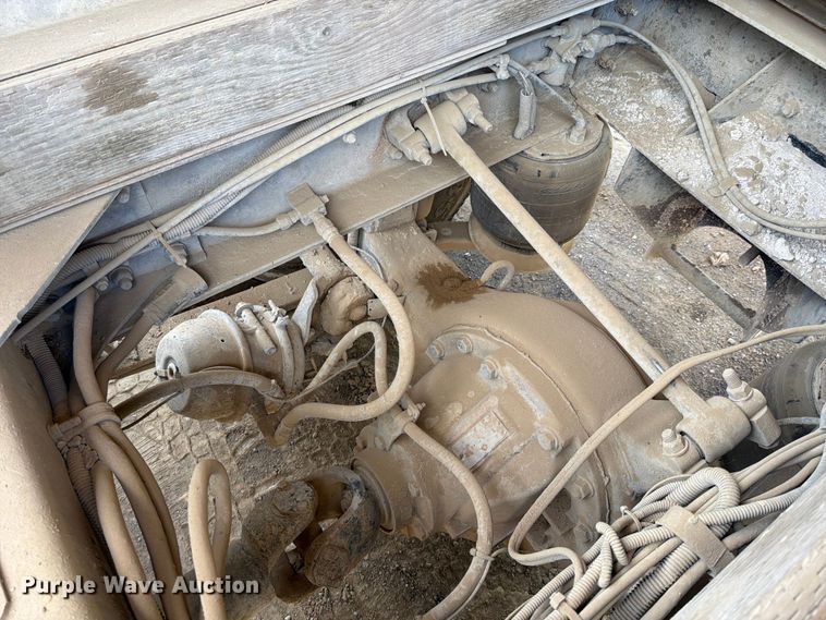 image for item EM0137 2003 Western Star 4900 dump truck