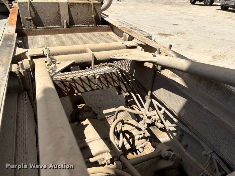 image for item EM0137 2003 Western Star 4900 dump truck