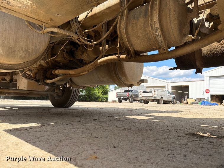 image for item EM0137 2003 Western Star 4900 dump truck