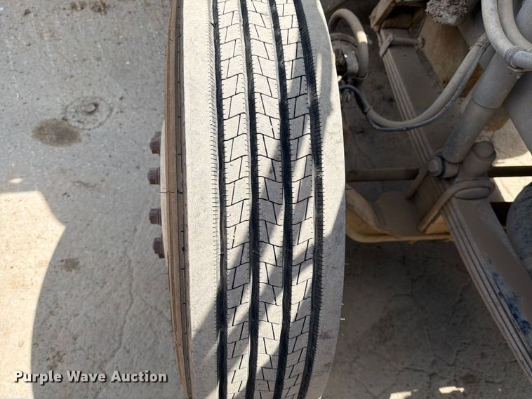 image for item EM0137 2003 Western Star 4900 dump truck