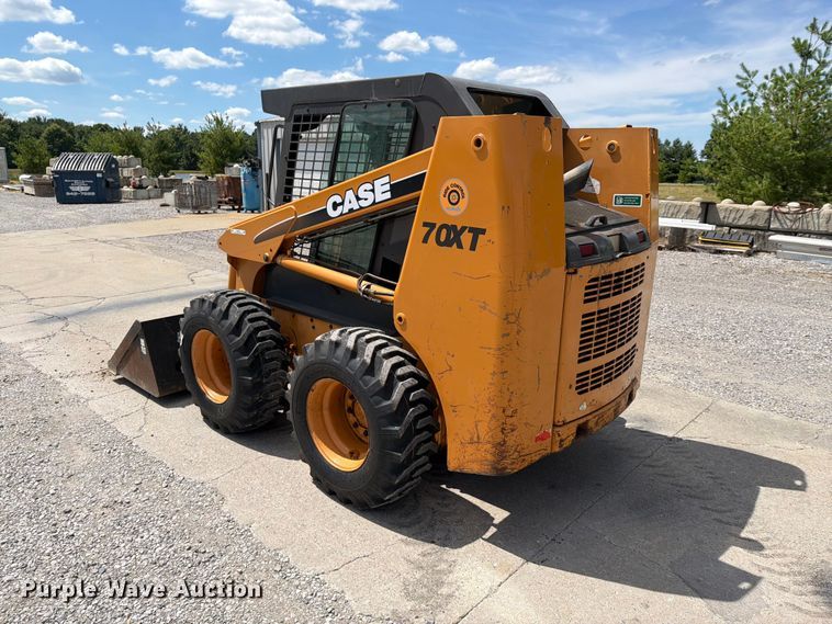 image for item EM0139 2002 Case 70XT skid steer loader