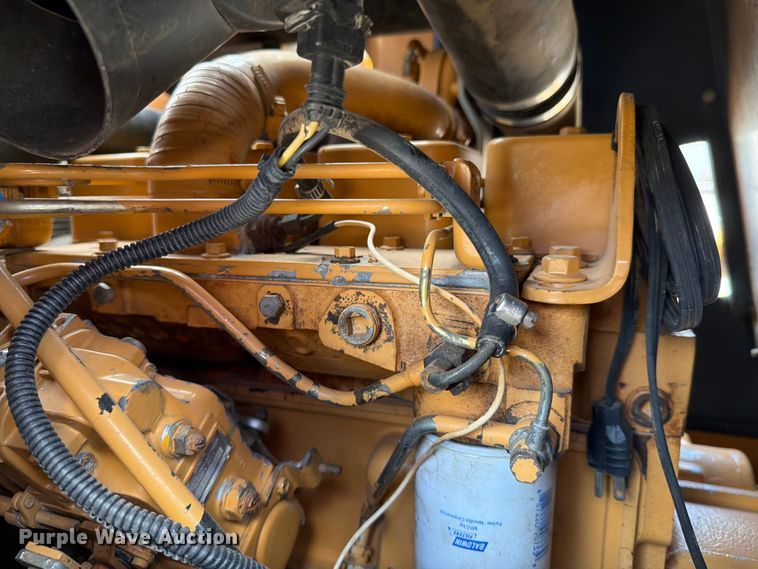 image for item EM0139 2002 Case 70XT skid steer loader