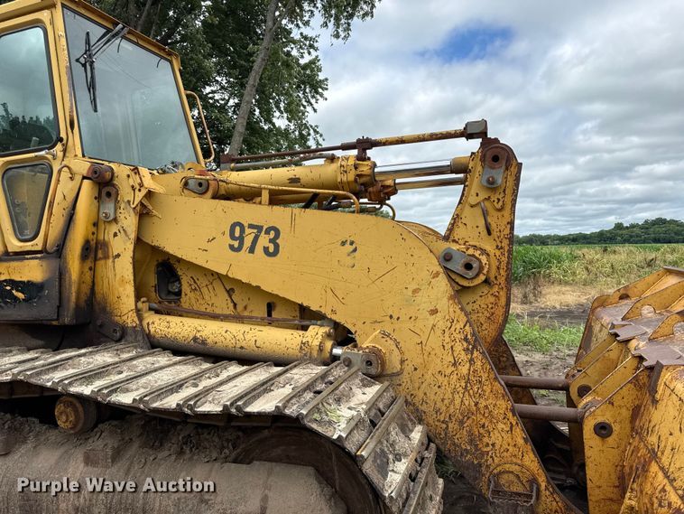 image for item EN0339 1990 Caterpillar 973 track loader