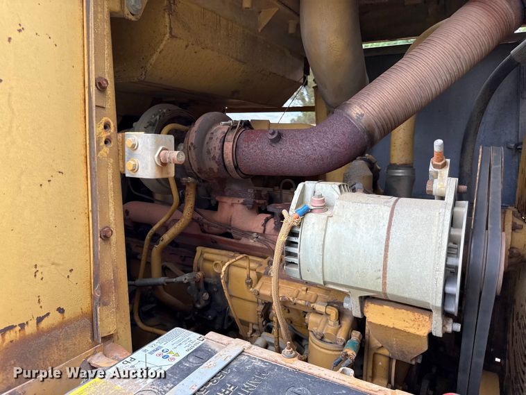 image for item EN0339 1990 Caterpillar 973 track loader
