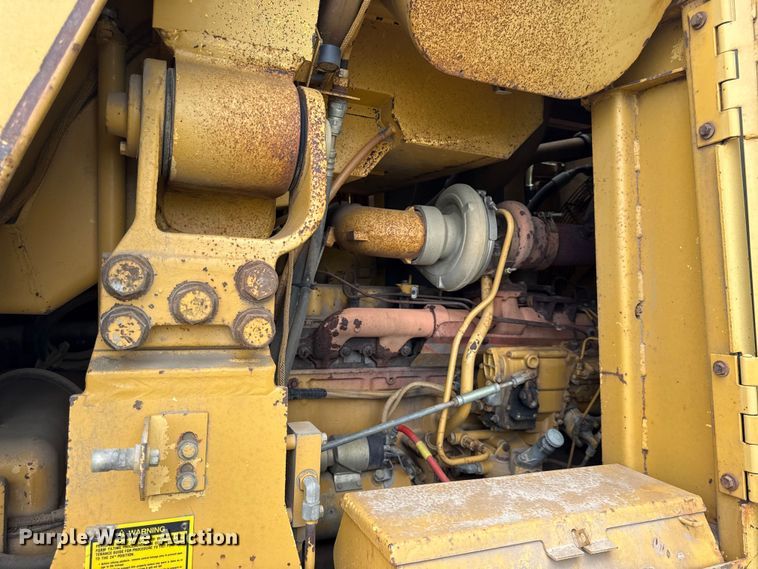 image for item EN0339 1990 Caterpillar 973 track loader