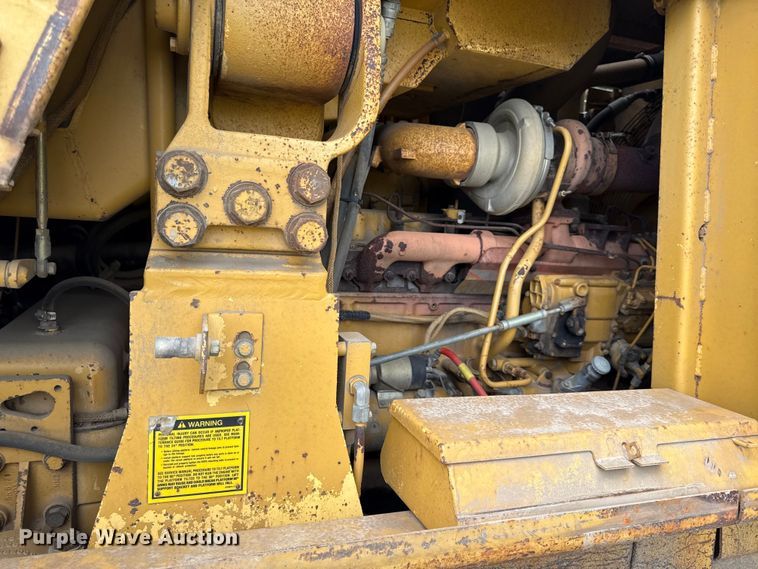 image for item EN0339 1990 Caterpillar 973 track loader