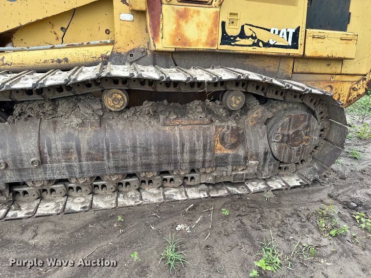 image for item EN0339 1990 Caterpillar 973 track loader