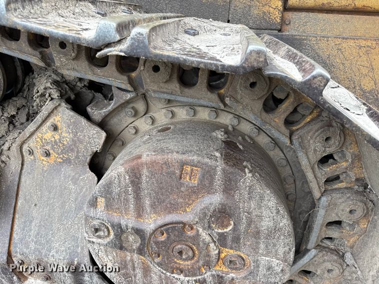image for item EN0339 1990 Caterpillar 973 track loader