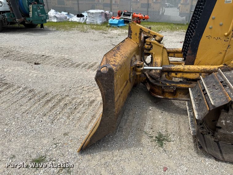 image for item EN0349 Caterpillar D4K LGP dozer