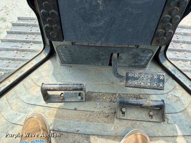 image for item EN0349 Caterpillar D4K LGP dozer