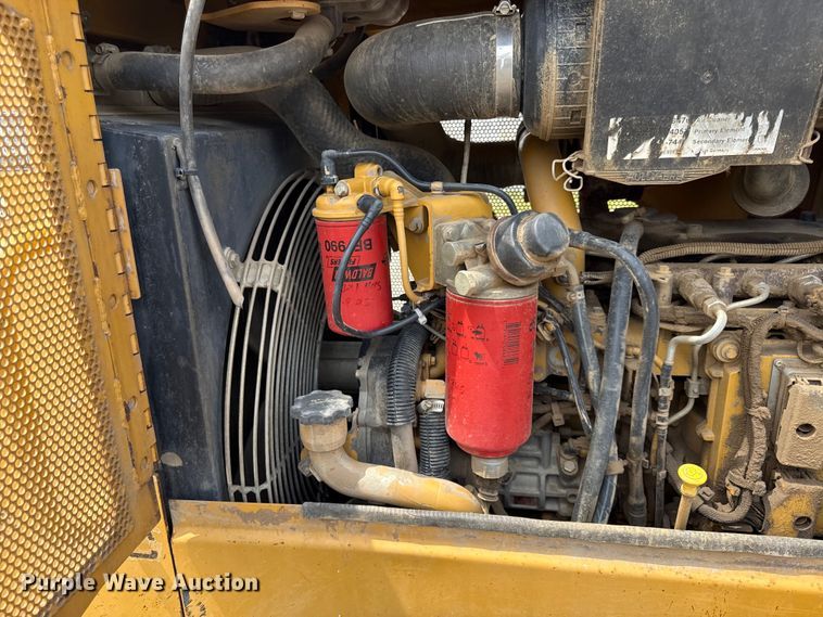 image for item EN0349 Caterpillar D4K LGP dozer