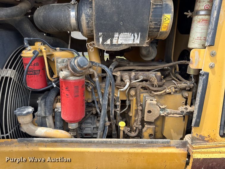 image for item EN0349 Caterpillar D4K LGP dozer