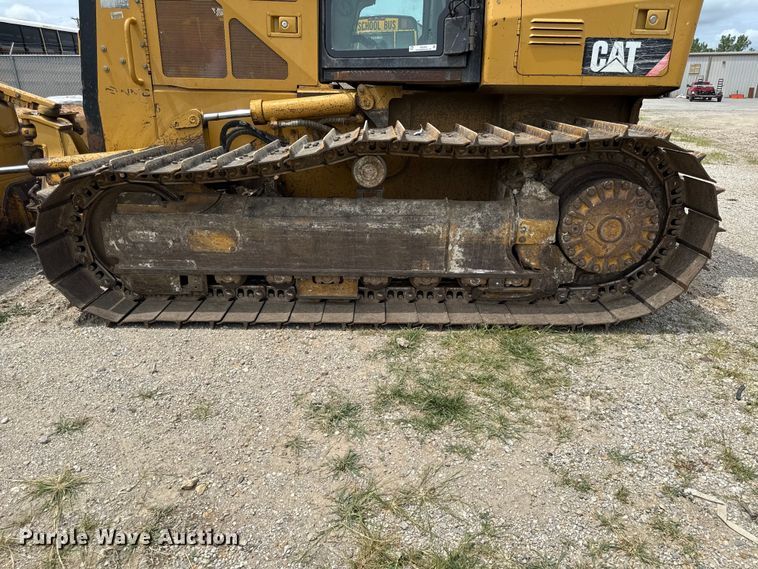 image for item EN0349 Caterpillar D4K LGP dozer