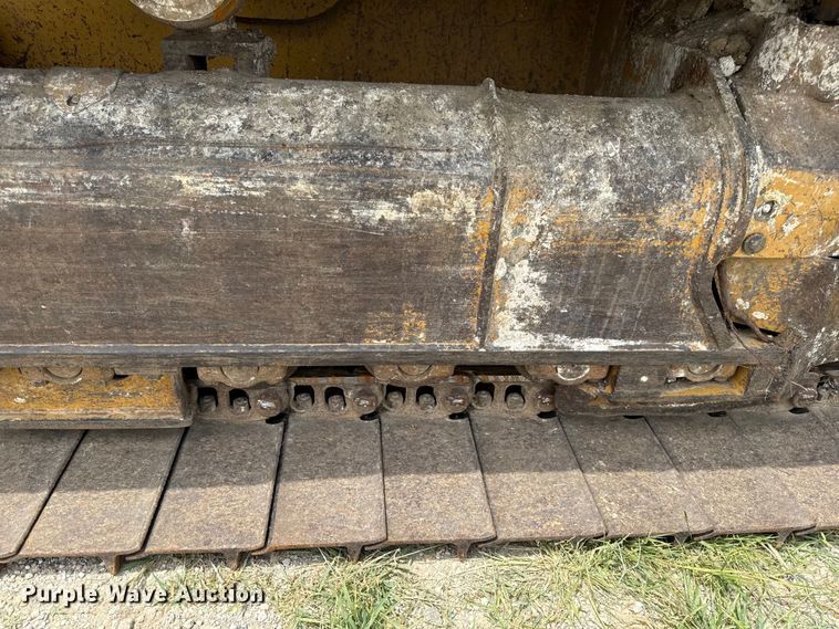 image for item EN0349 Caterpillar D4K LGP dozer
