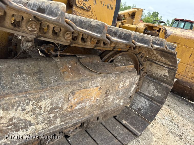 image for item EN0349 Caterpillar D4K LGP dozer