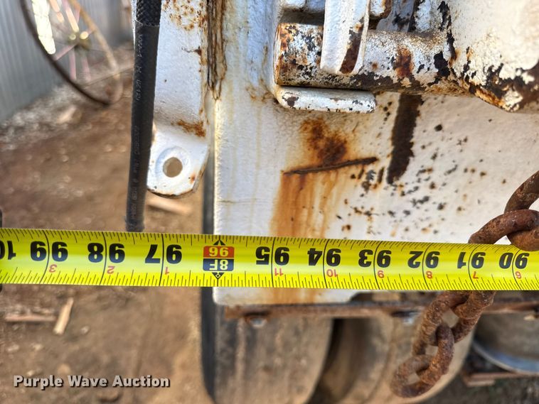 image for item EN0391 2005 Sterling LT7500 dump truck